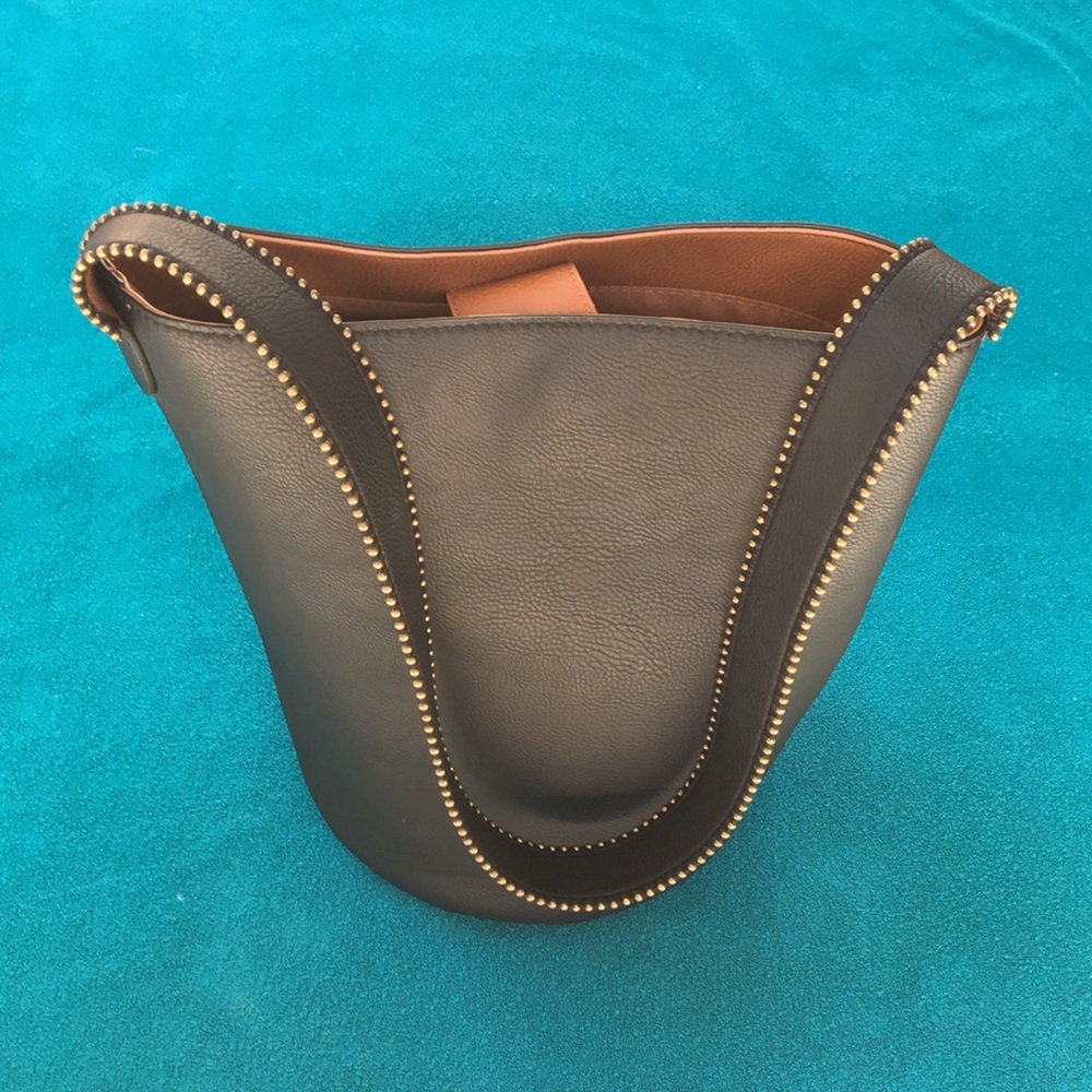 Universal Threads Bag - Picture 2 of 7